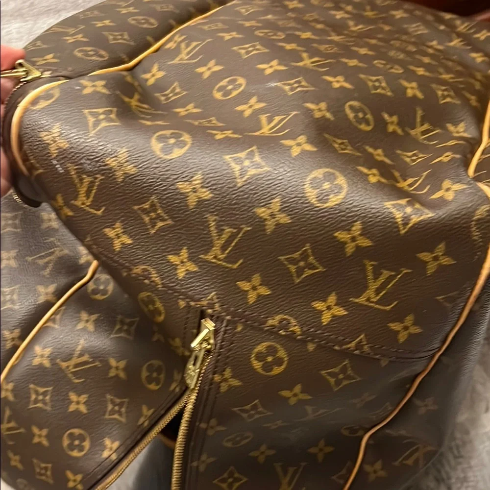 Louis Vuitton Brown Monogram travel Bag - Picture 14 of 15